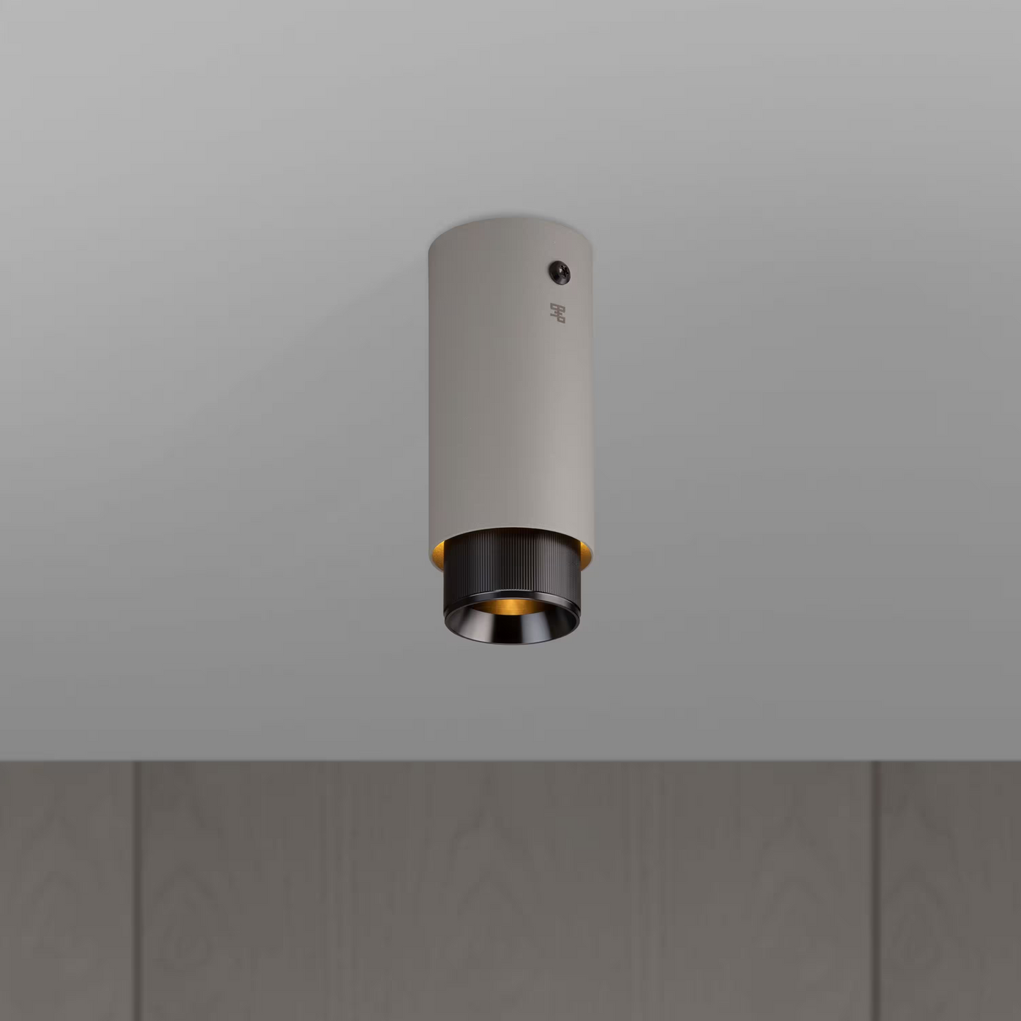 Exhaust Linear Surface Downlight with Detail Kit