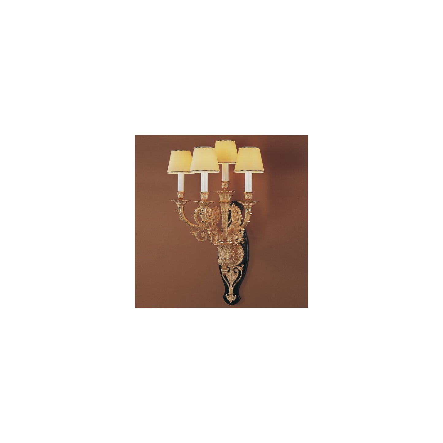Royal Heritage Wall Light