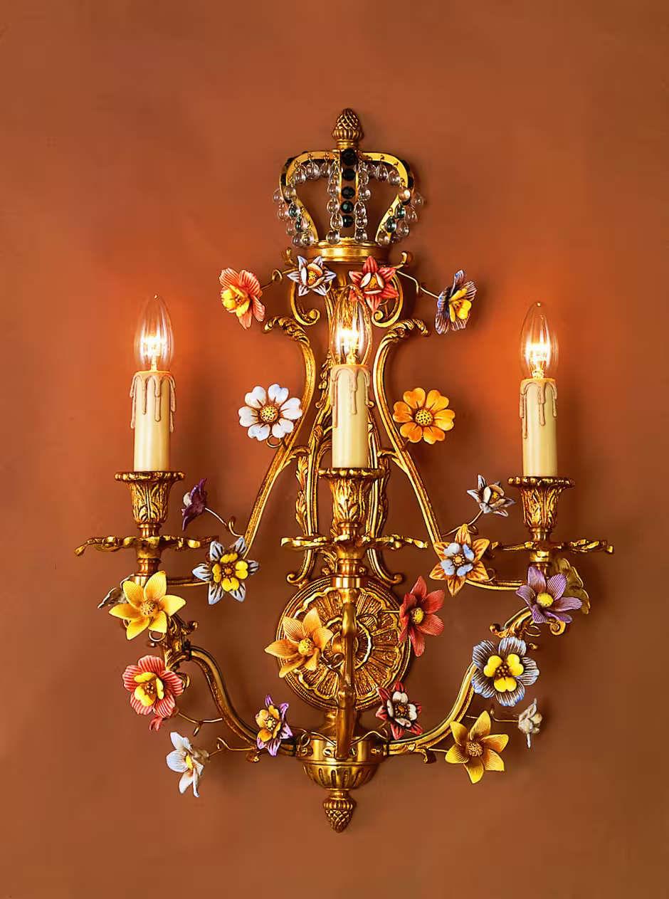 Royal Heritage 3-Light Wall Bracket