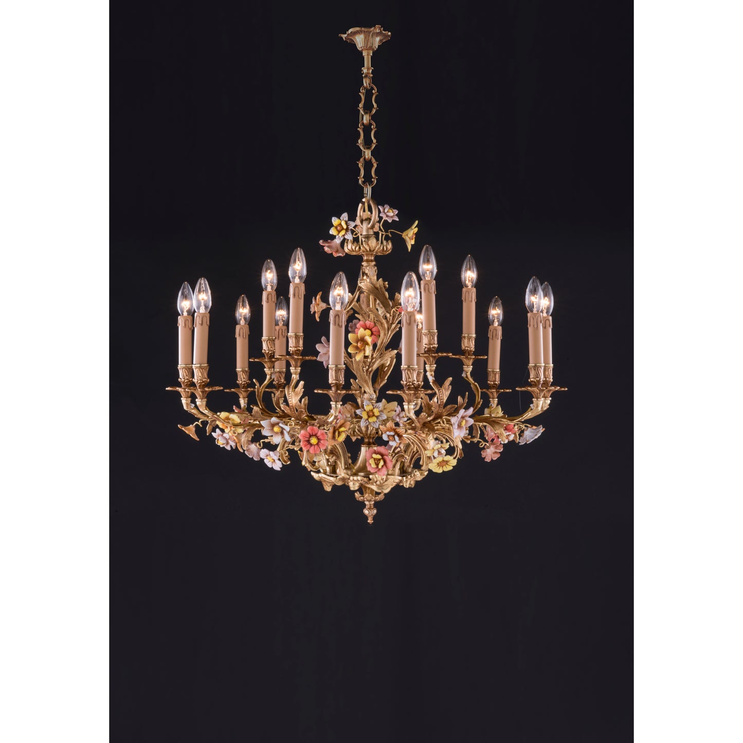 Royal Heritage 15-Light Chandelier