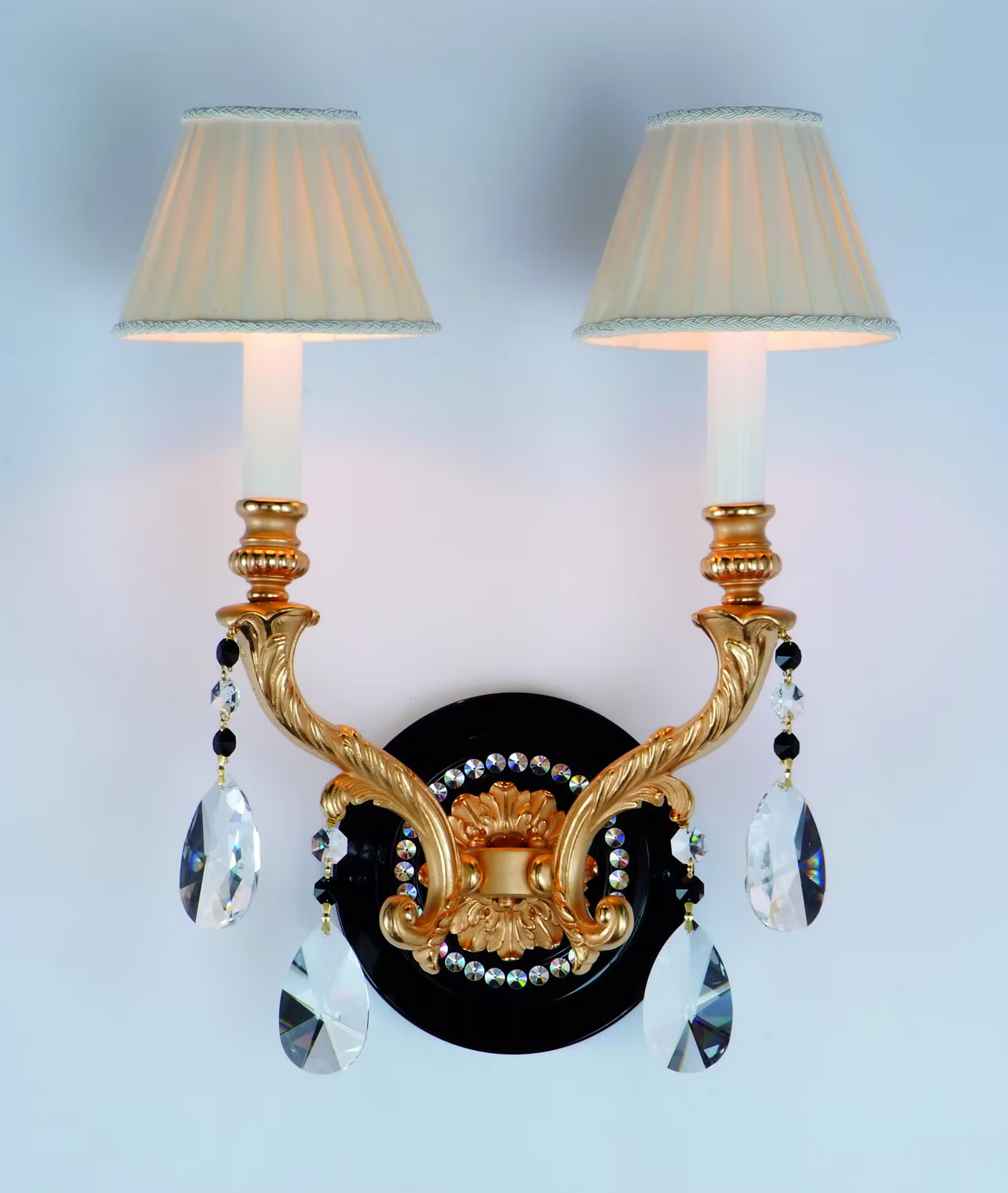 Royal Heritage 2-Light Wall Bracket