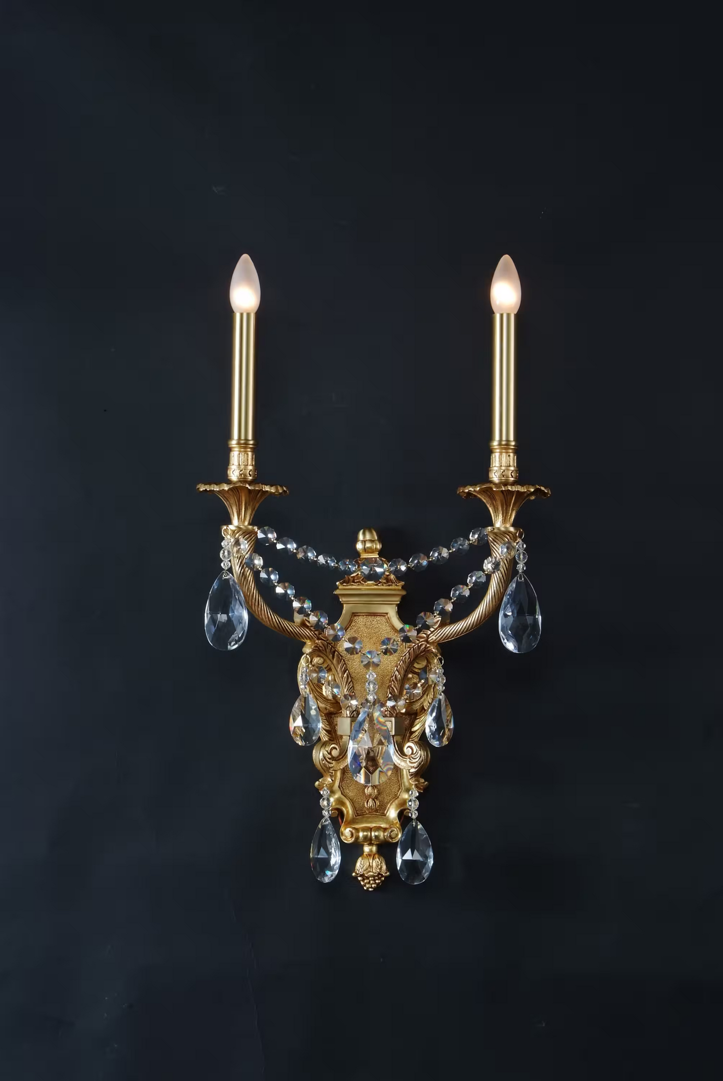 Royal Heritage 2 Light Wall Light