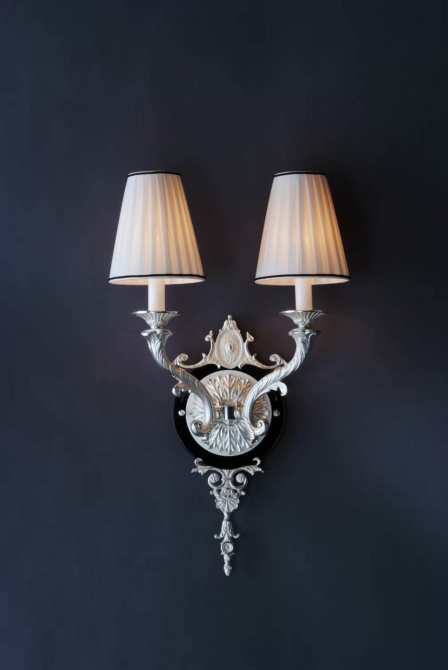 Royal Heritage Wall Bracket