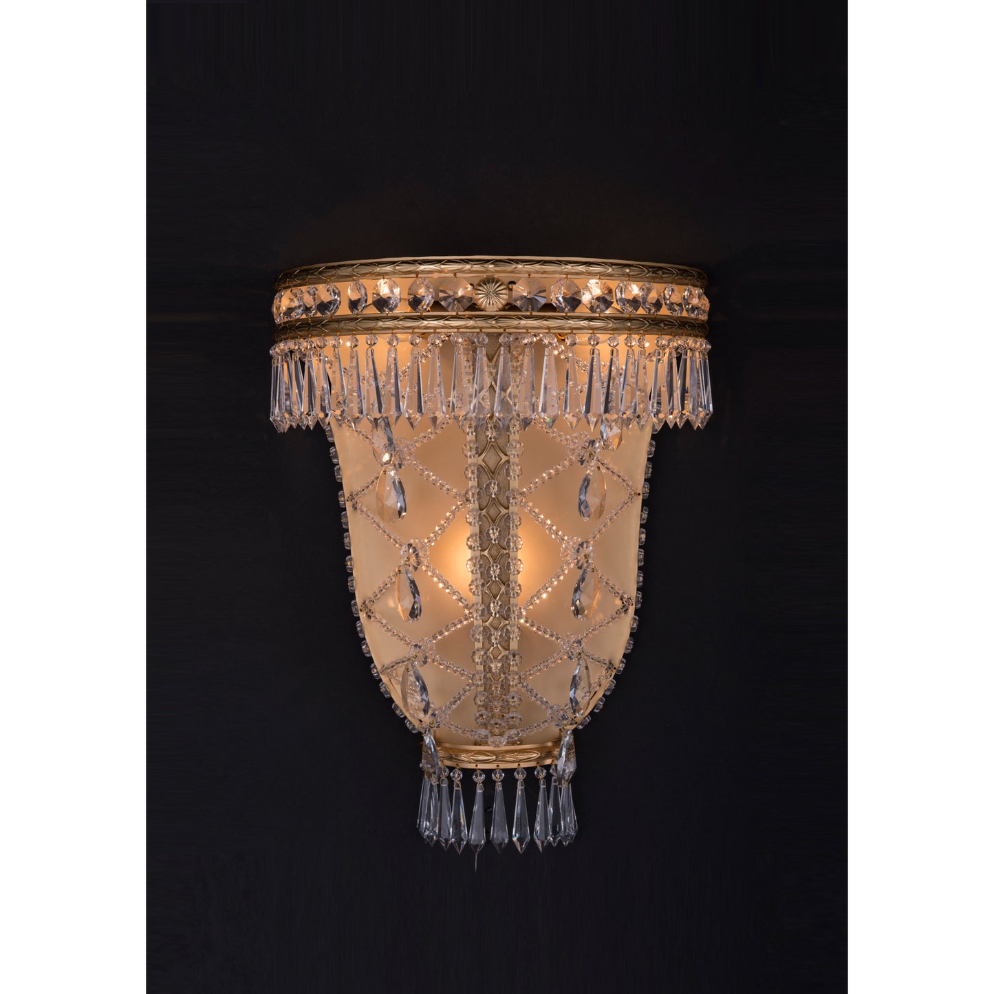 Royal Heritage Wall Bracket with Crystal Drops