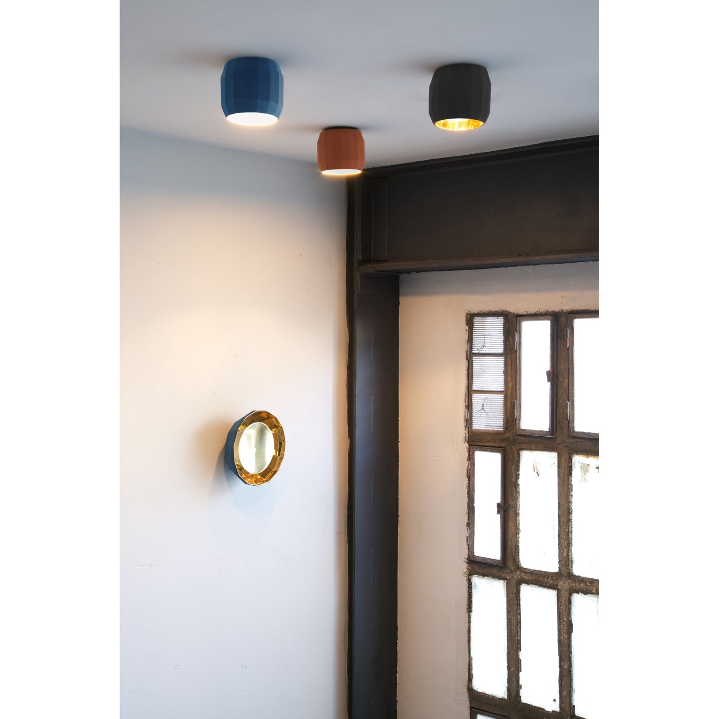 Scotch Club Ceiling Light with Ceramic Diffuser