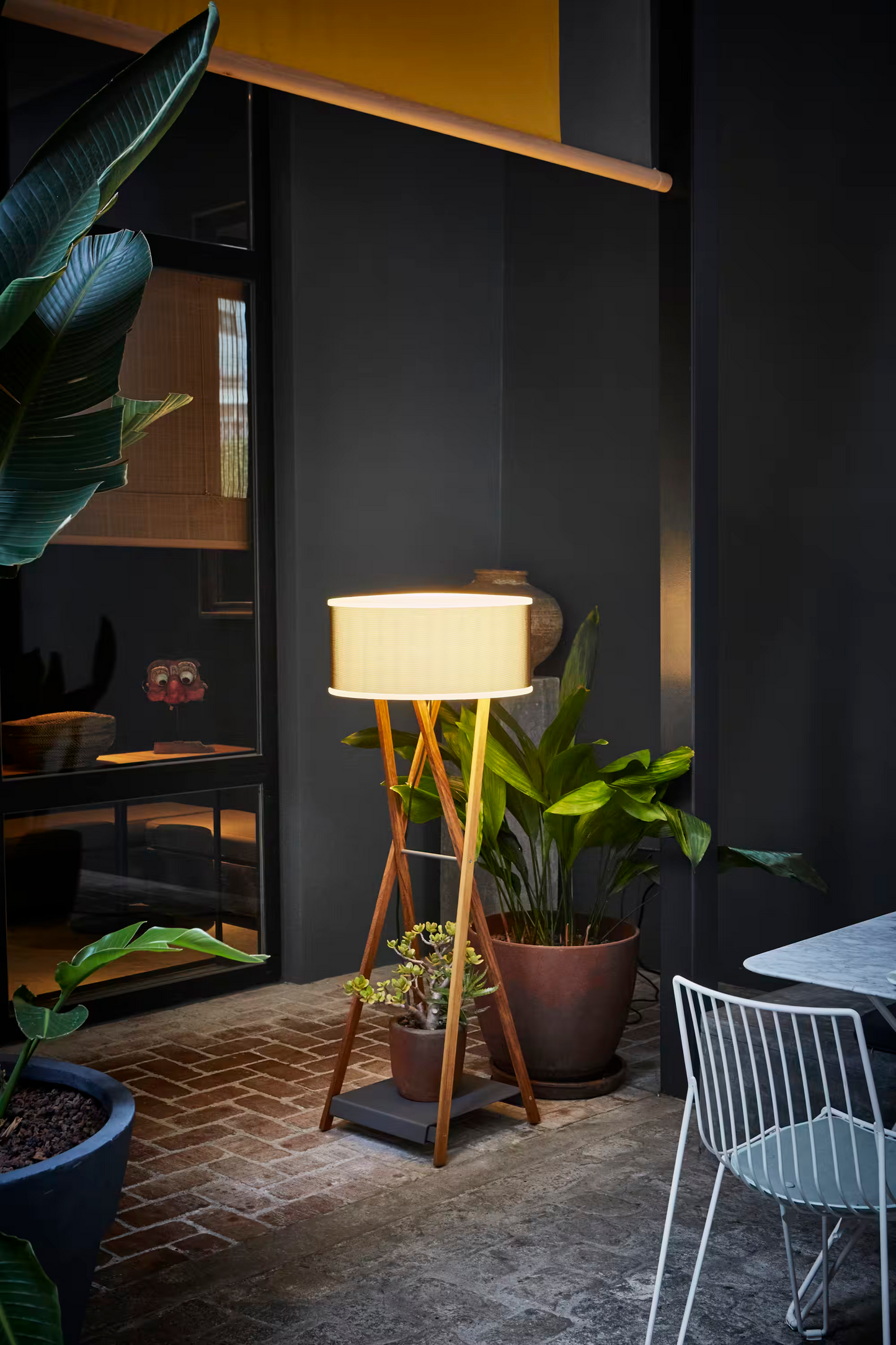 Cala 140 IP65 Outdoor Floor Lamp