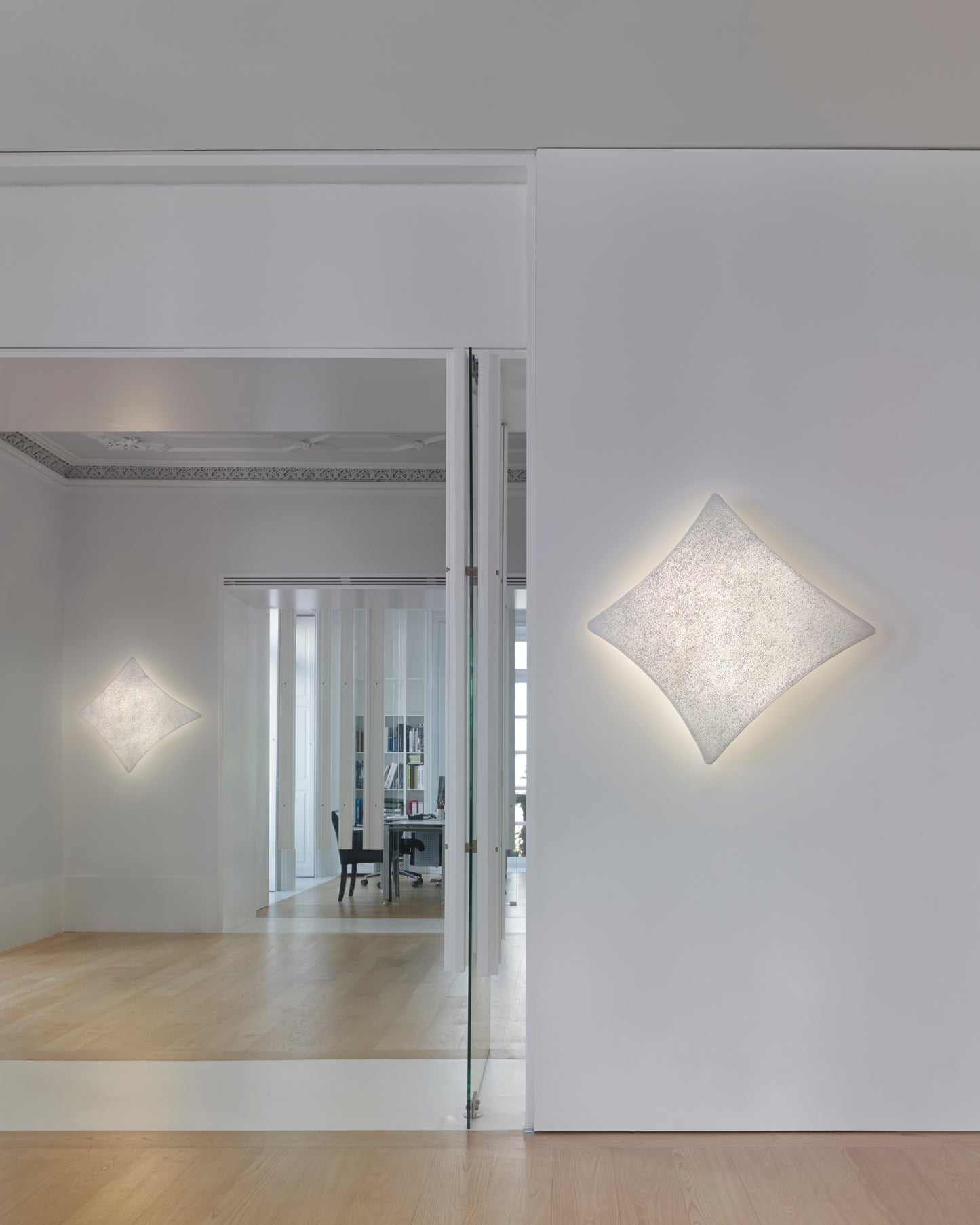 A-Emotional Light Kite Ceiling Light