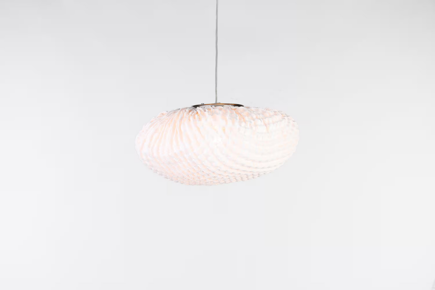 Tati Small Oval Pendant