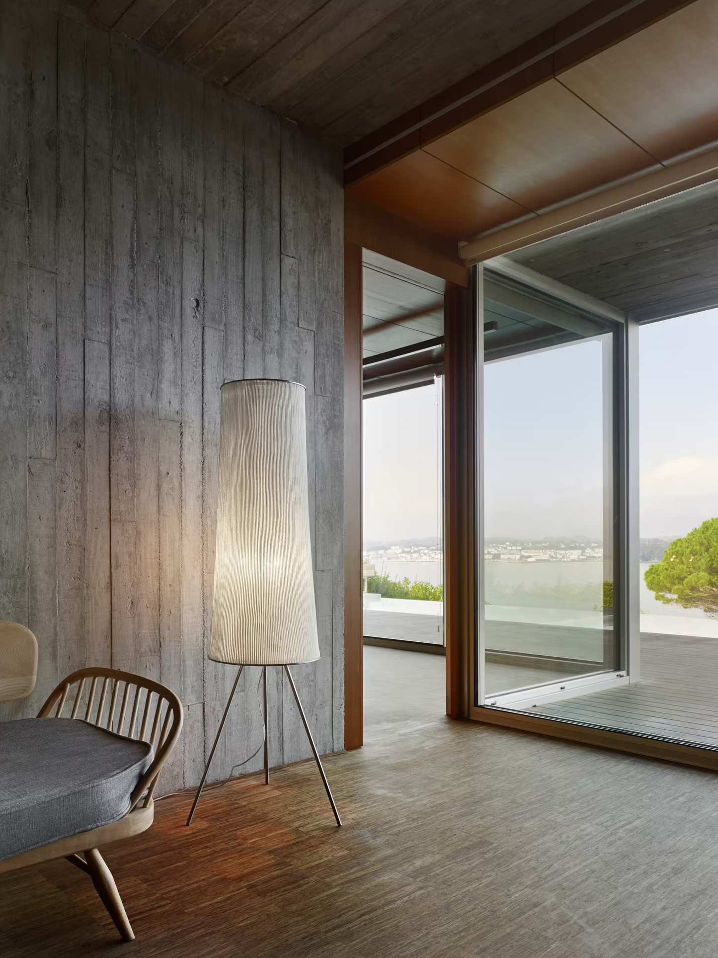 Ura Medium Floor Lamp with Painted Stainless Steel Mesh Shade