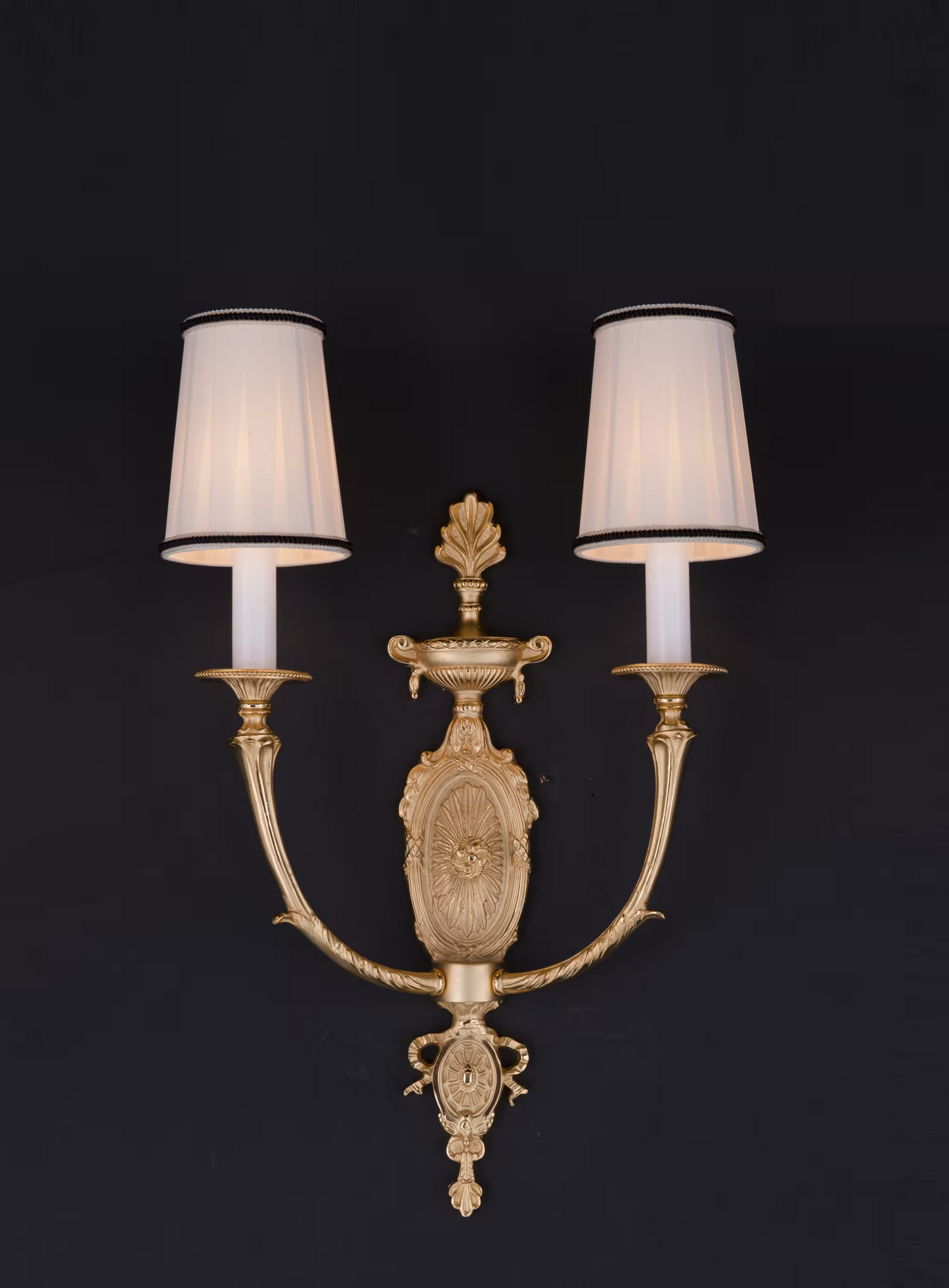 2-Light Wall Bracke
