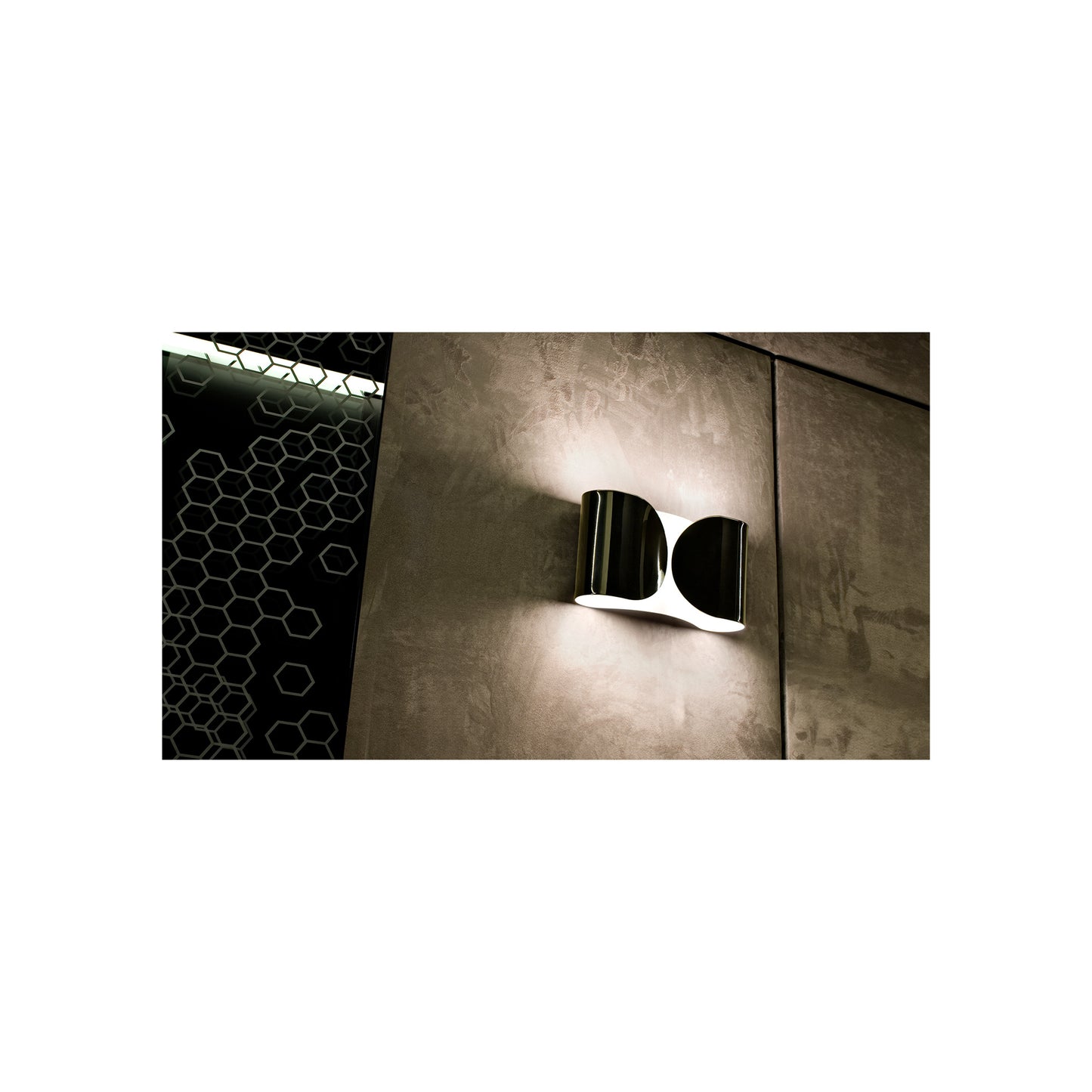 Foglio Up & Down LED Wall Light with Organic Curved Shaped Steel