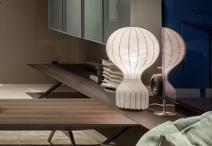 Gatto Cocoon Table Lamp with White Powder Coated
