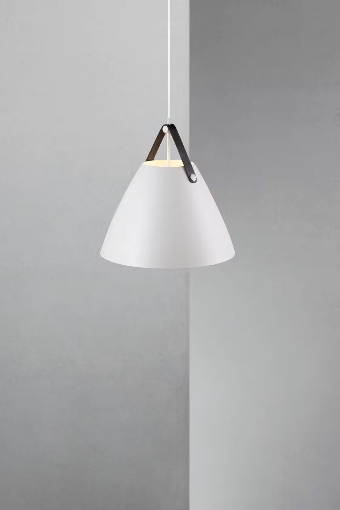 Strap 36 Pendant