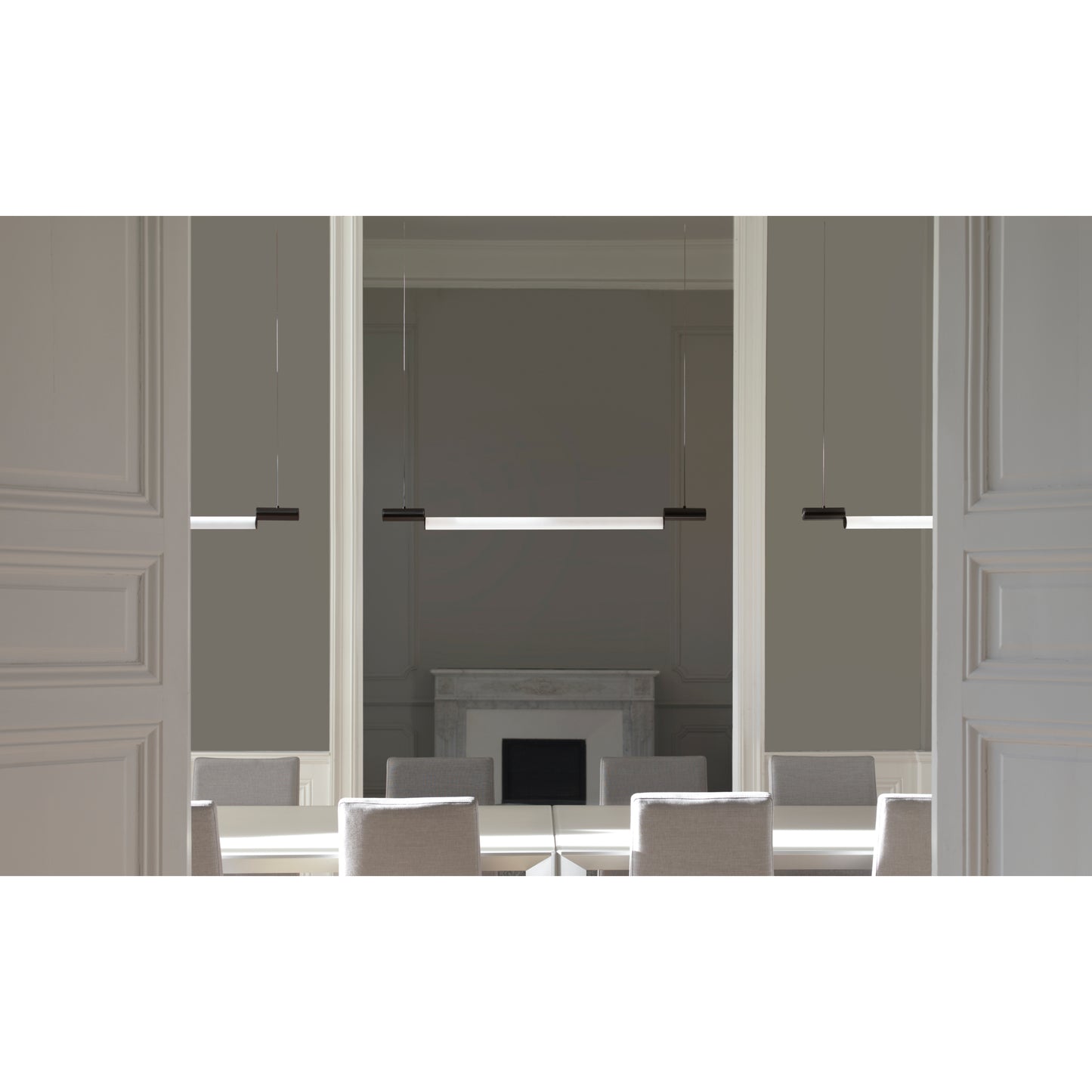Signal H770 Small Horizontal LED Pendant with An Elegant Design