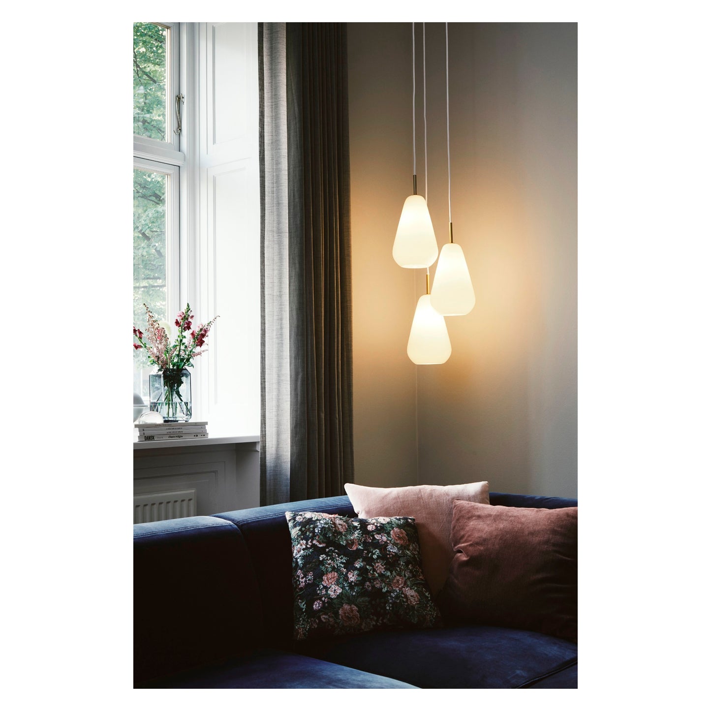 Anoli 3 Three-Light Nordic Gold Pendant