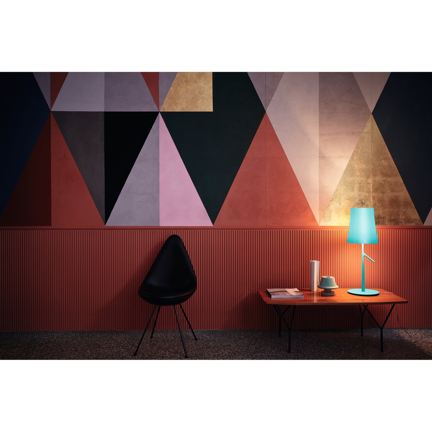 Birdie Grande On/Off Aluminium Table Lamp with Varnished Steel