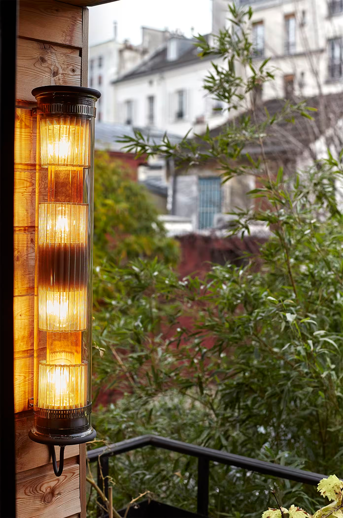 In The Tube ITT 120-700 Silver Mesh Wall Light with Borosilicate Glass