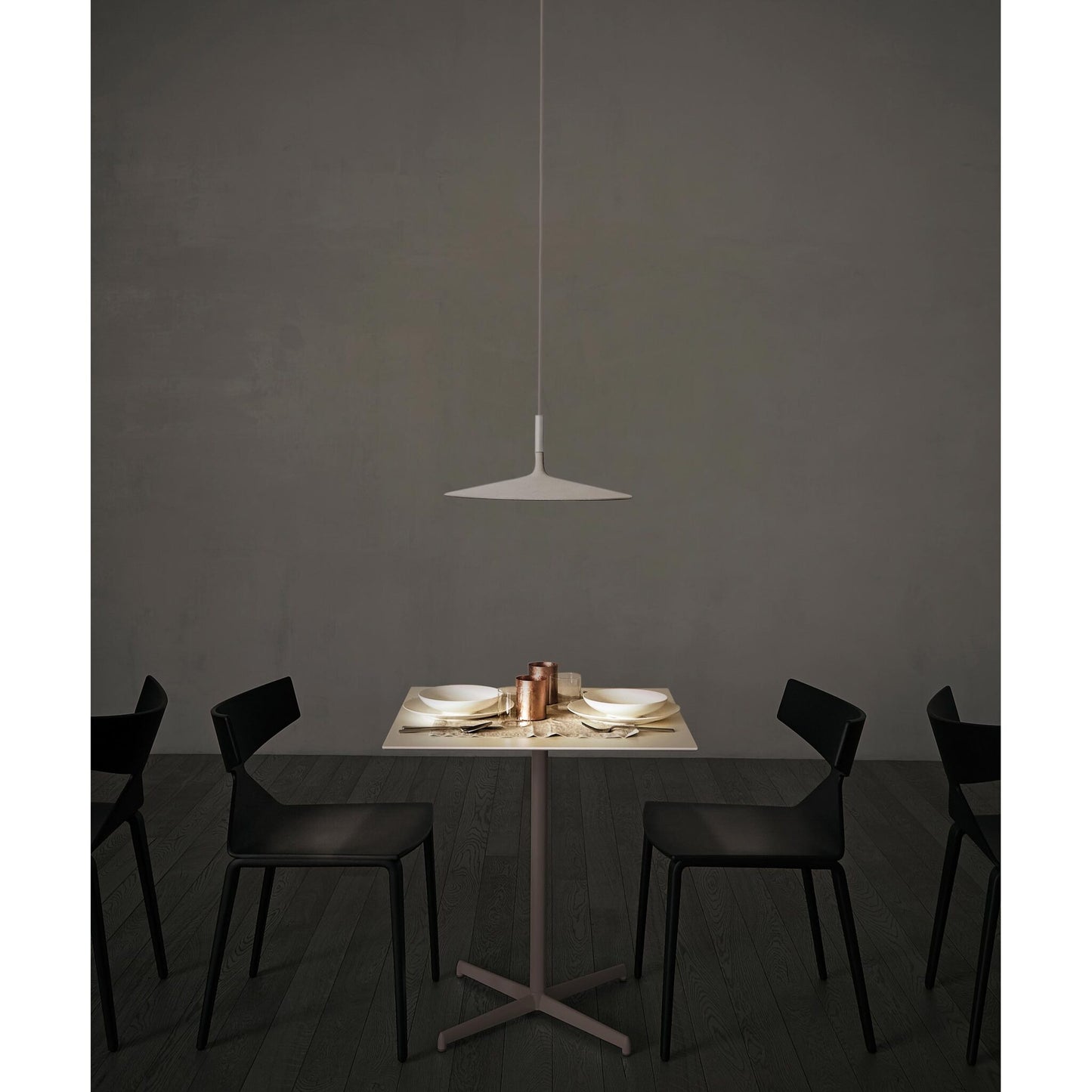 Aplomb Large Texture Pendant Dimmable with Concrete, Aluminium & Polycarbonate