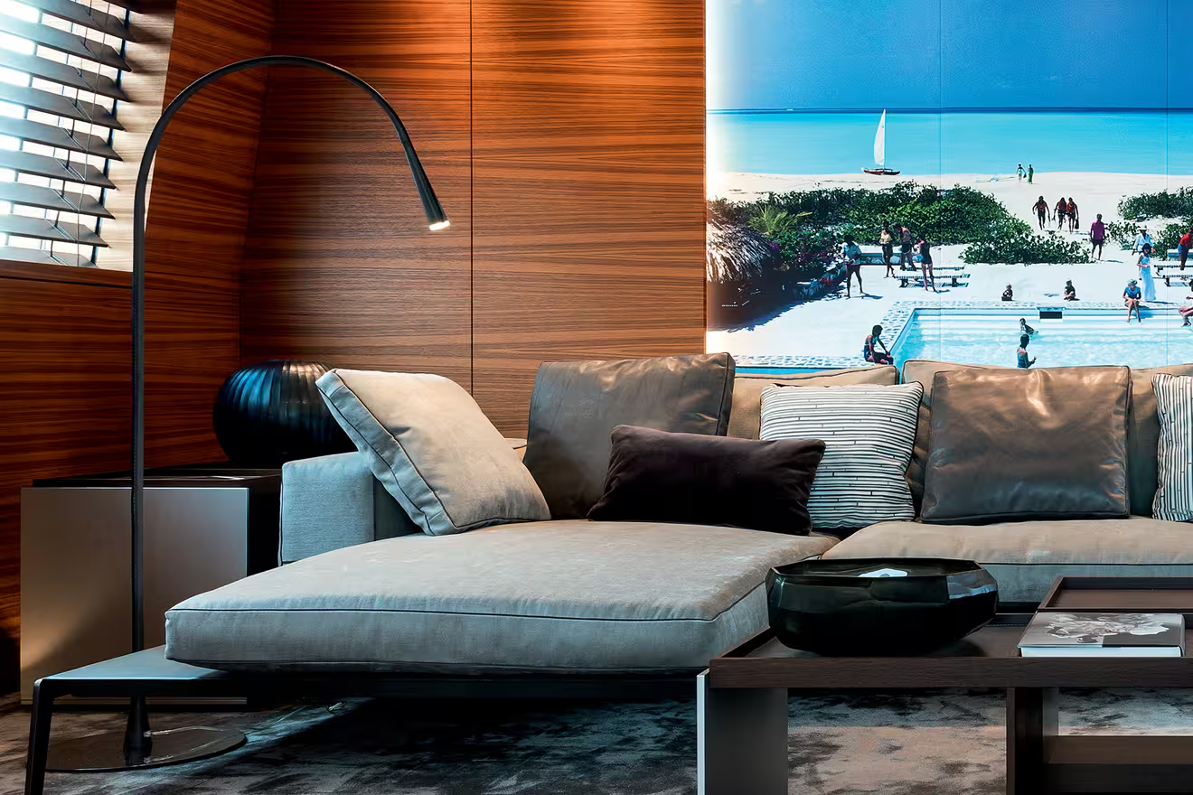 Flexiled FL LED Floor Lamp