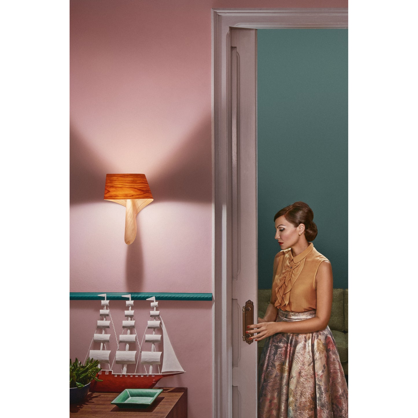 Air A Wall Lamp