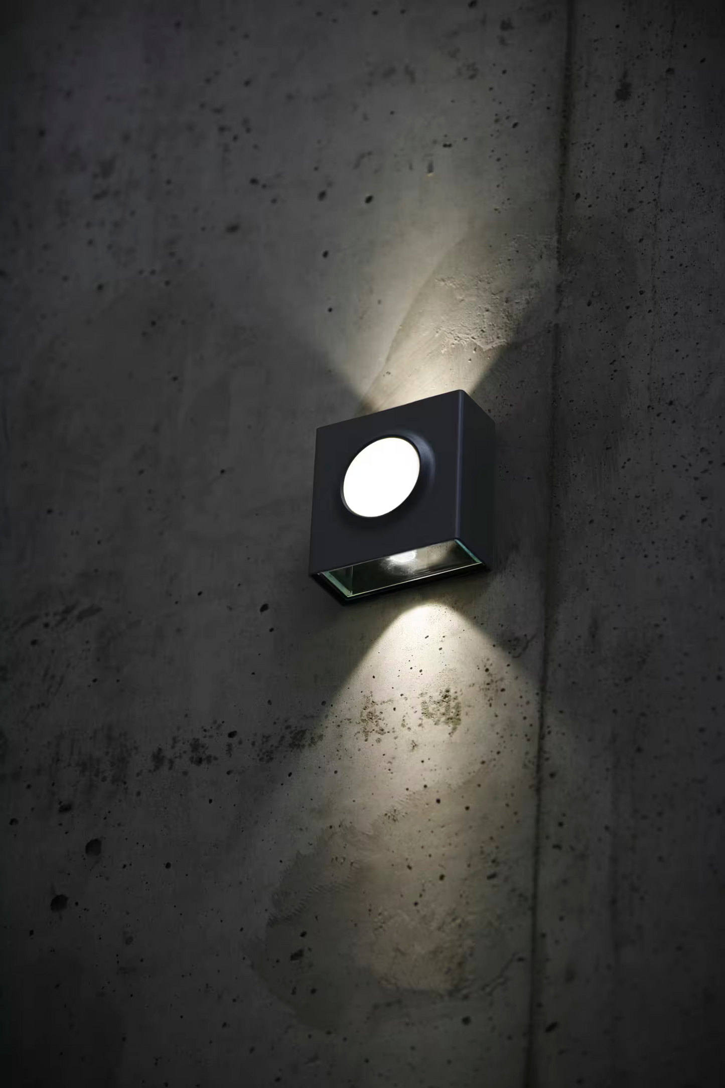 Klint Model 1 Up & Down Warm White LED 2800K with Circular Glass Front