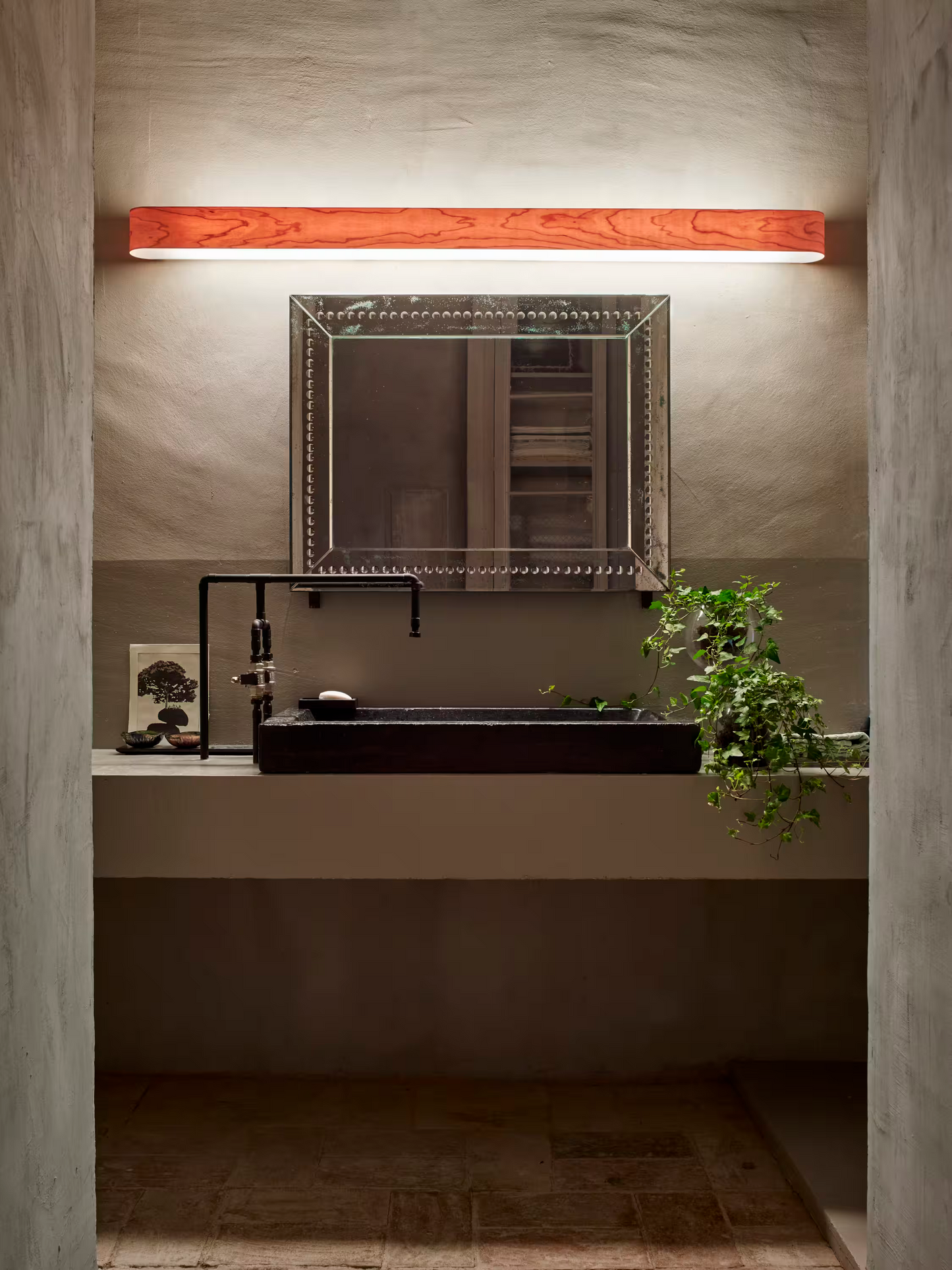 I-Club Slim LED Wall & Ceiling Light