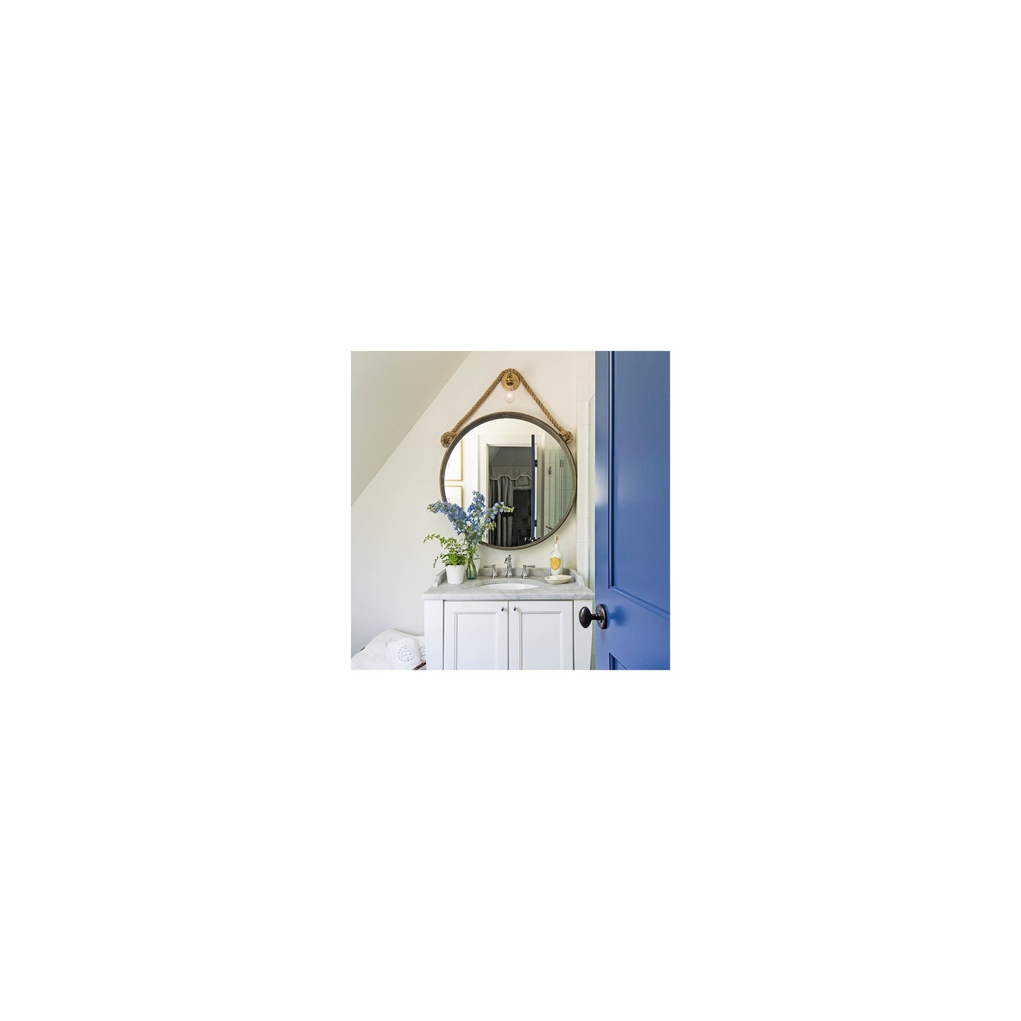 Boston Functional Single Wall Light