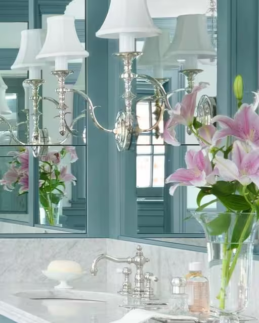 Chandler Single Wall Light