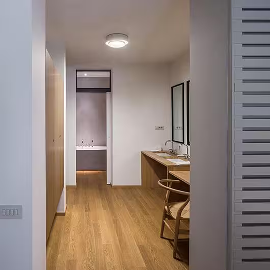 Centric 5710 Ceiling Light