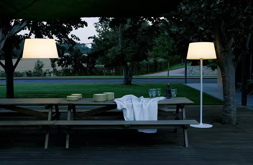 Plis 4030 Portable Floor Lamp