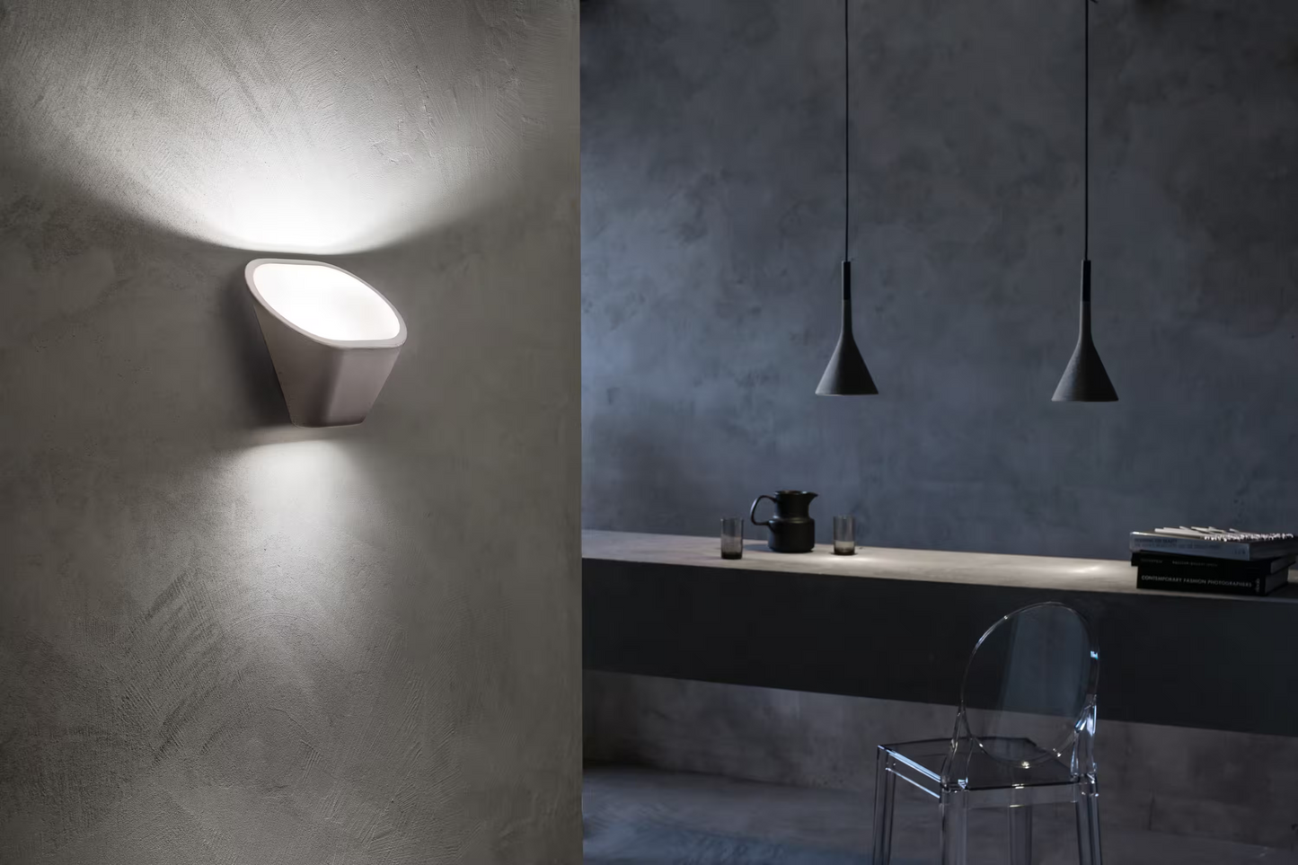 Aplomb LED Wall Light