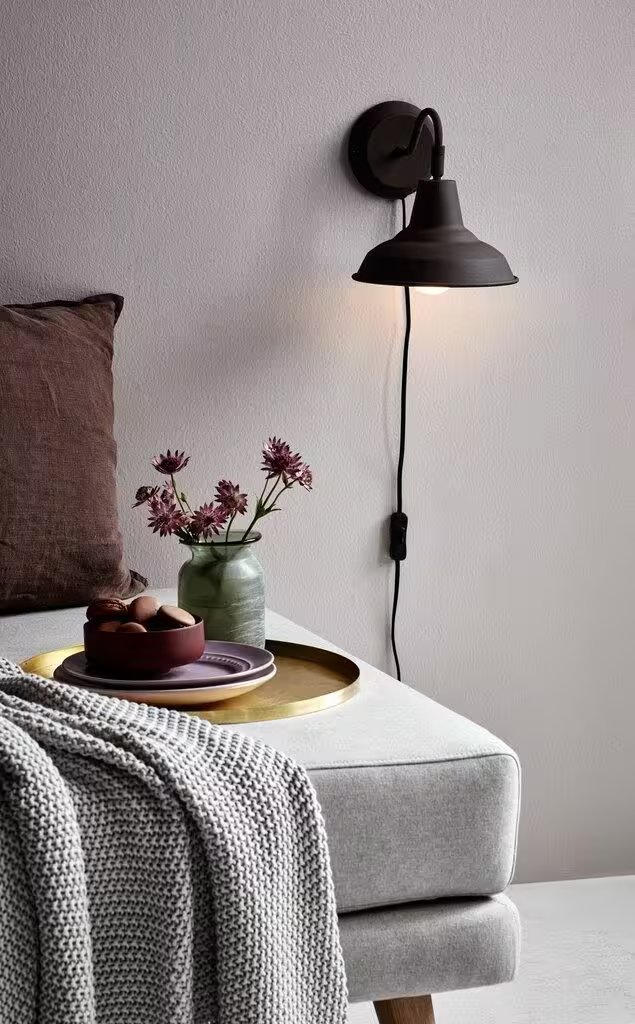 Andy Wall Light Brown