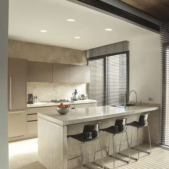 Blanco Round Fixed Recessed Downlight