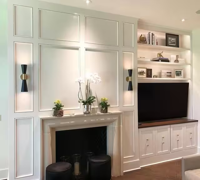 Clarkson Medium Narrow Sconce