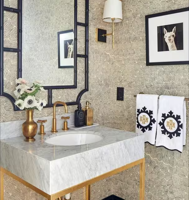 Bradford Medium Wall Light