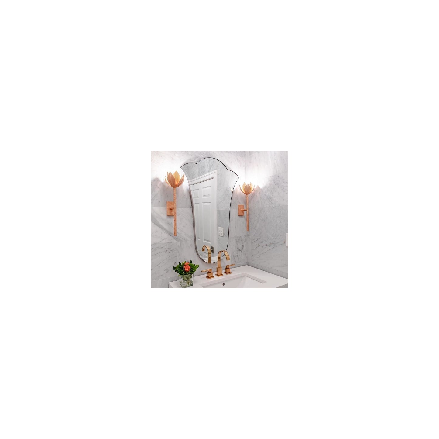 Alberto Medium Wall Light