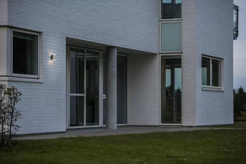 Akron 11 LED Outdoor Wall Light Black