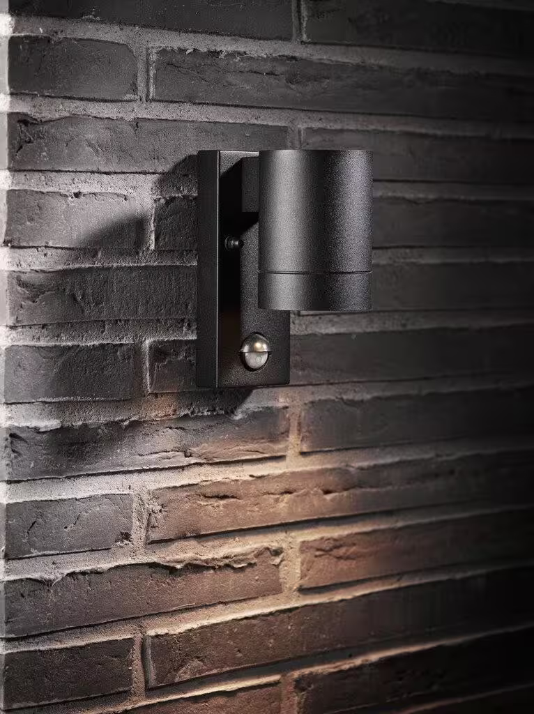 Tin Maxi Sensor Outdoor Wall Light