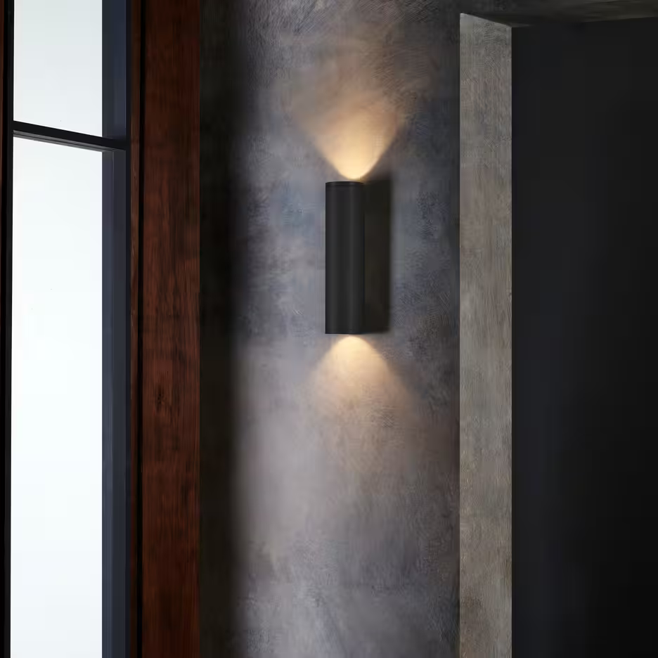 Ava 300 Outdoor Wall Light