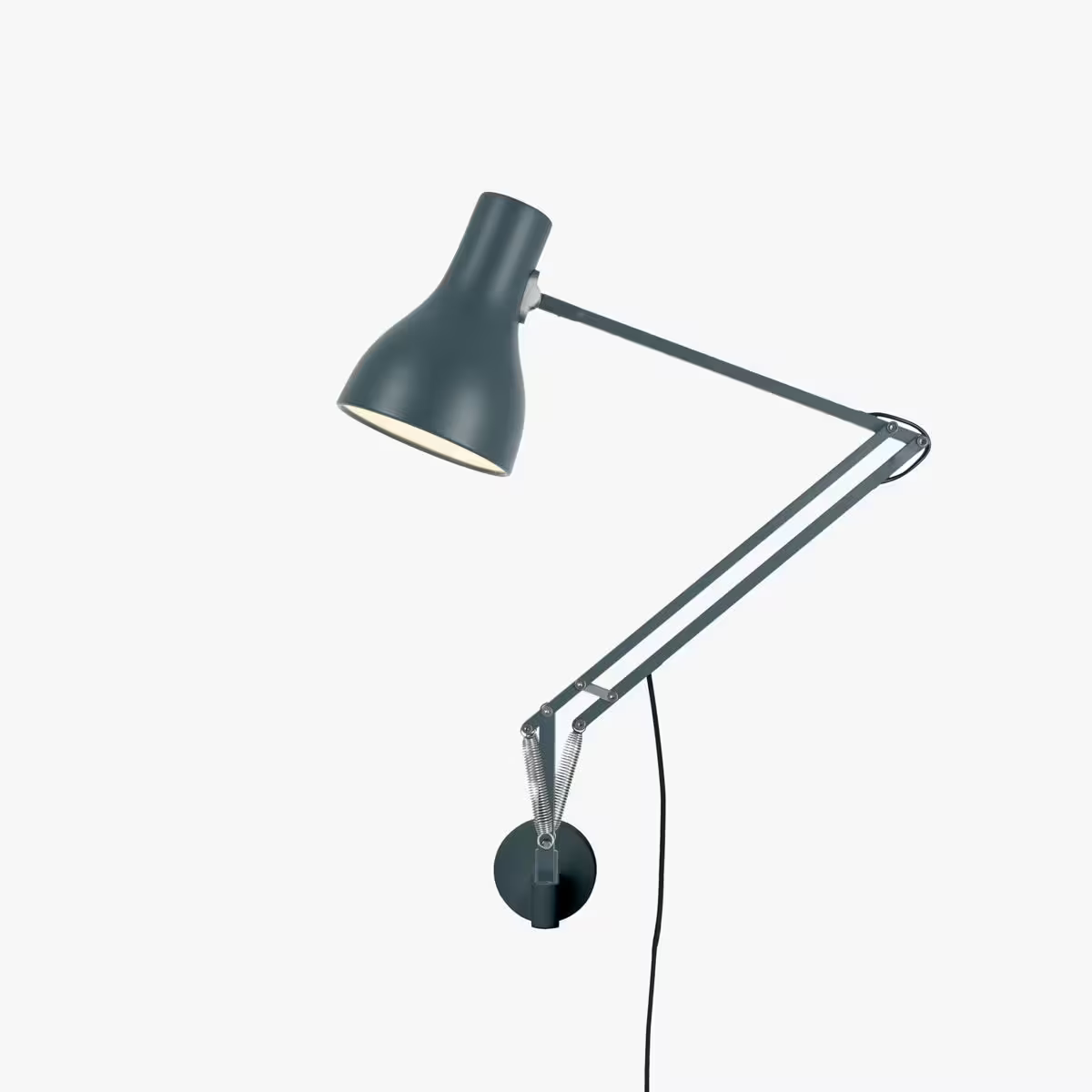Type 75 Lamp with Wall Bracket