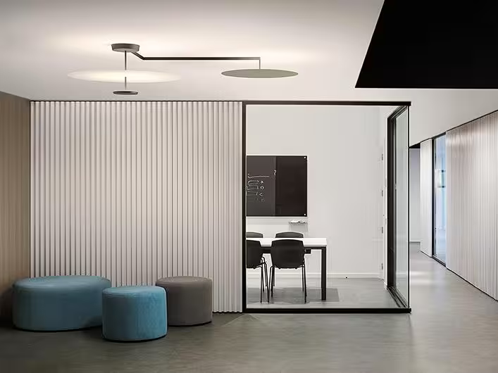Flat 5910 Three Discs Ceiling Light