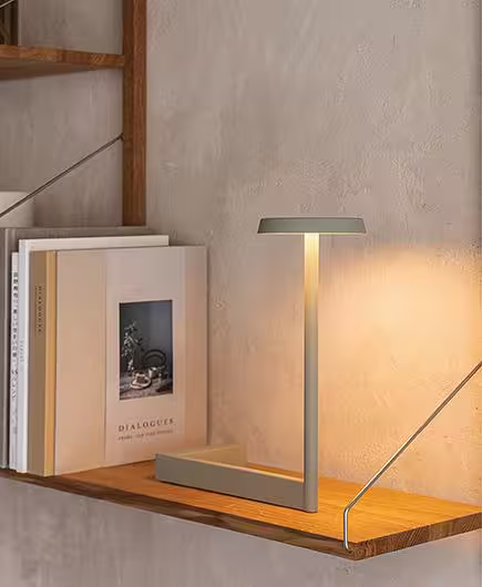 Flat 5970 Table Lamp