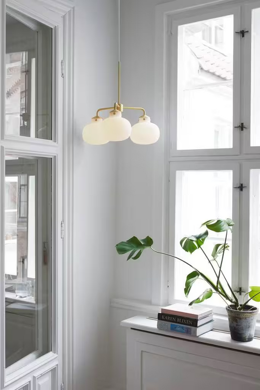 Raito 3-Arm Pendant Brass