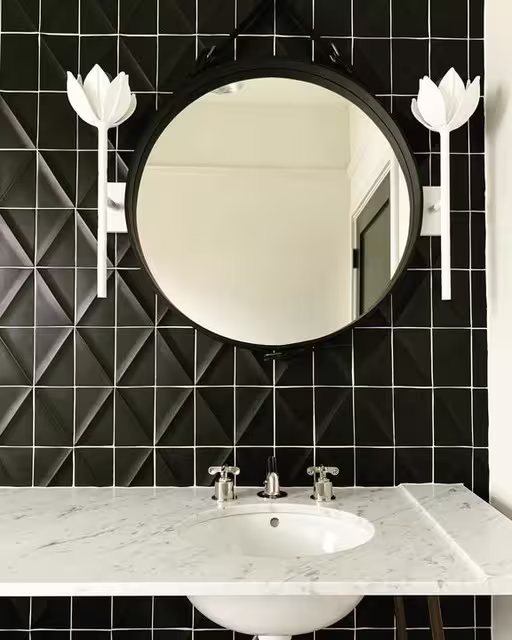 Alberto Medium Wall Light