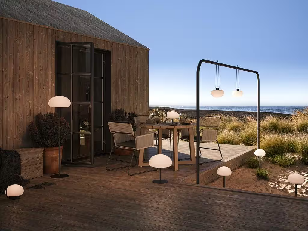 Sponge 34 Outdoor Portable Table Lamp