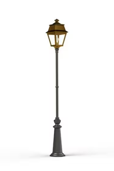 Avenue 2 Model 9 Clear Glass Lamp Post