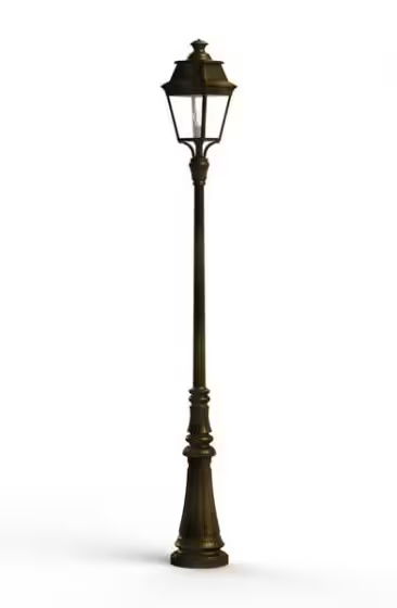 Avenue 3 Model 7 Clear Glass Lamp Post