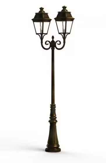 Avenue 3 Model 8 Clear Glass Lamp Post