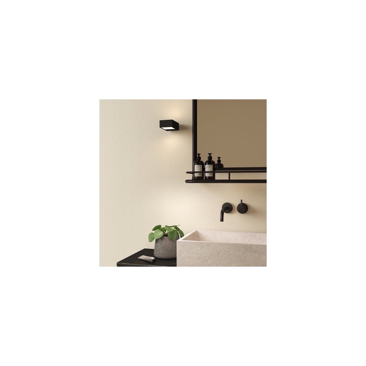Kappal Kappa LED Wall Light