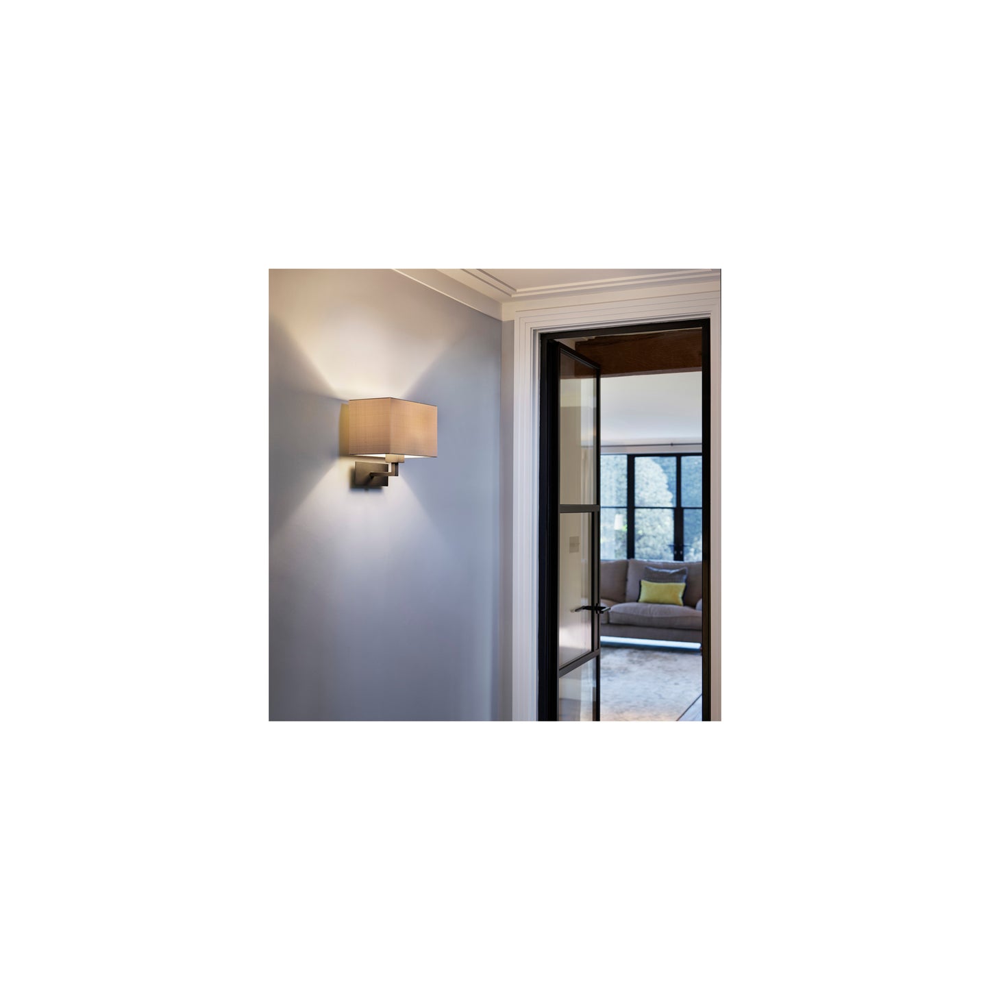 Park Lane Grande Wall Light